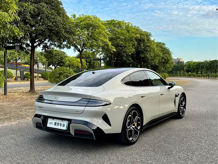 Фото 7 - Xiaomi SU7