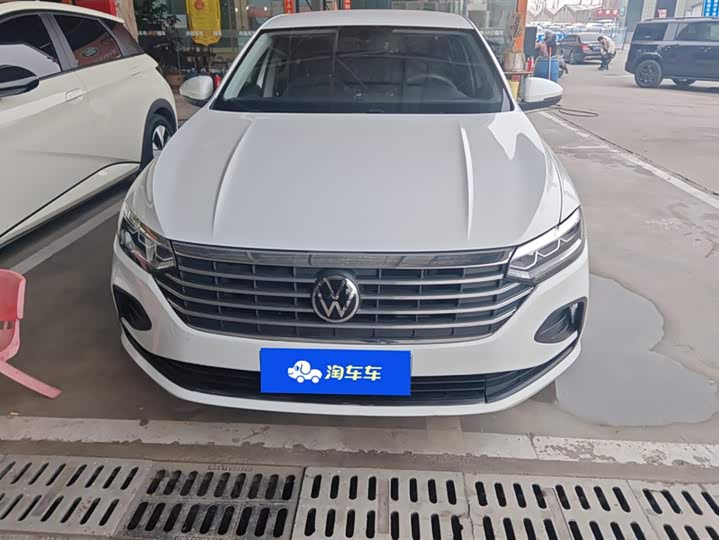 Фото 2 - Volkswagen Lavida