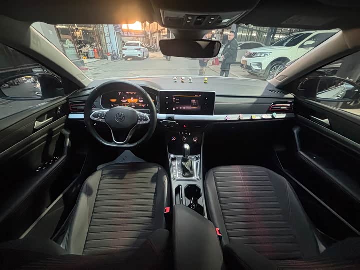 Фото 6 - Volkswagen Lavida