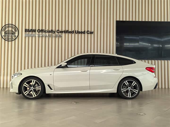 Фото 3 - BMW 6 Series GT