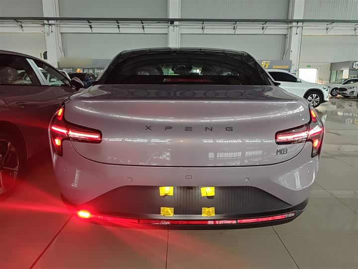 Фото 5 - XPeng Mona M03