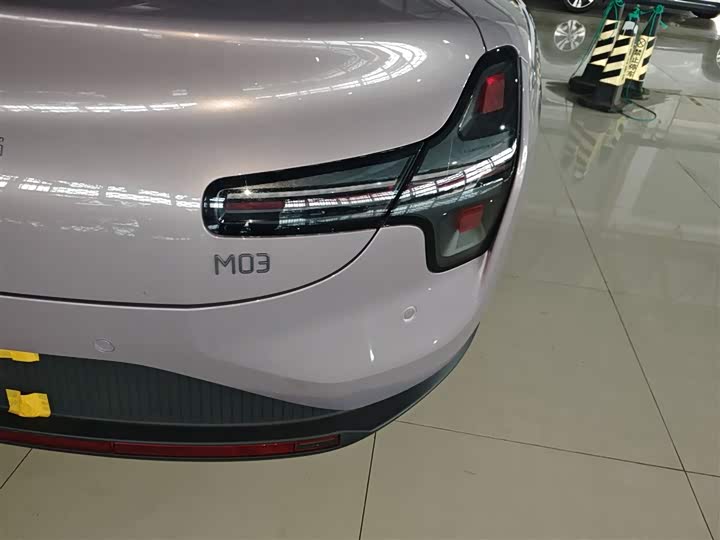 Фото 7 - XPeng Mona M03