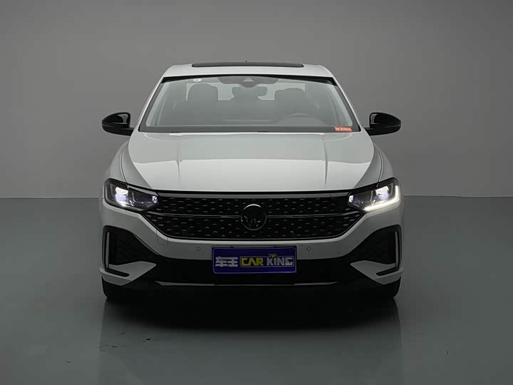 Фото 2 - Volkswagen Lavida