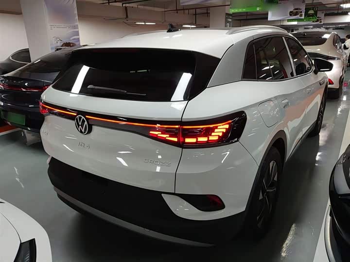 Фото 7 - Volkswagen ID.4 Crozz