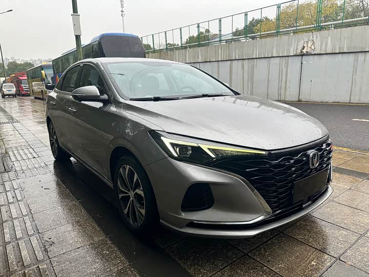 Фото 3 - Changan Eado Plus