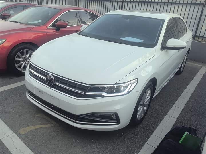 Фото 2 - Volkswagen Bora