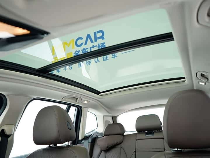 Фото 6 - BMW iX3