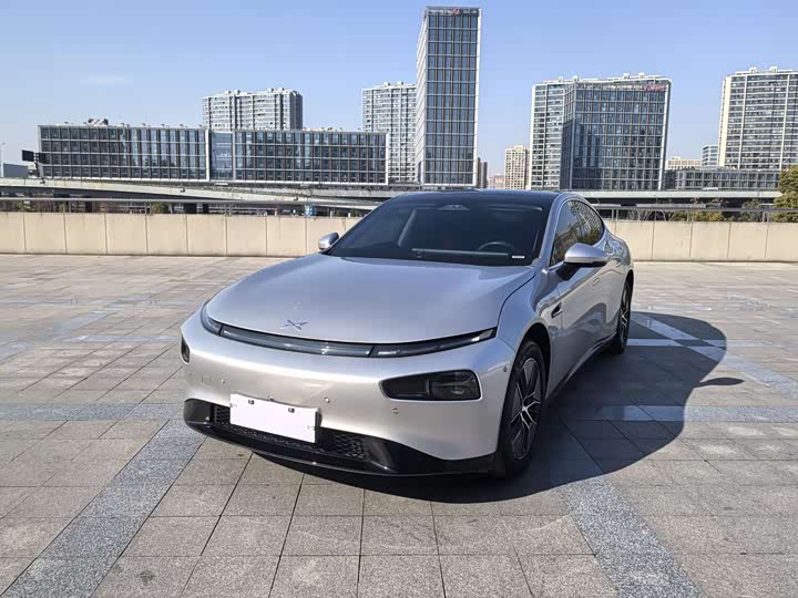 Фото 1 - XPeng P7