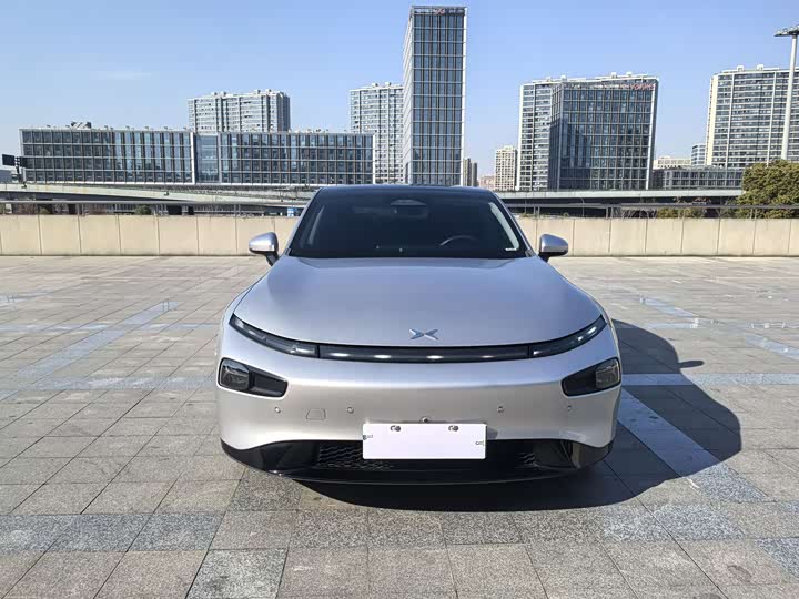 Фото 2 - XPeng P7