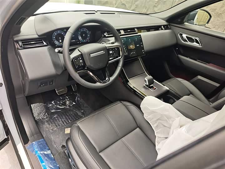 Фото 6 - Land Rover Range Rover Velar