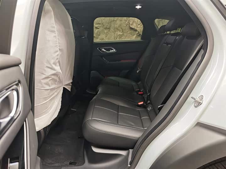 Фото 9 - Land Rover Range Rover Velar