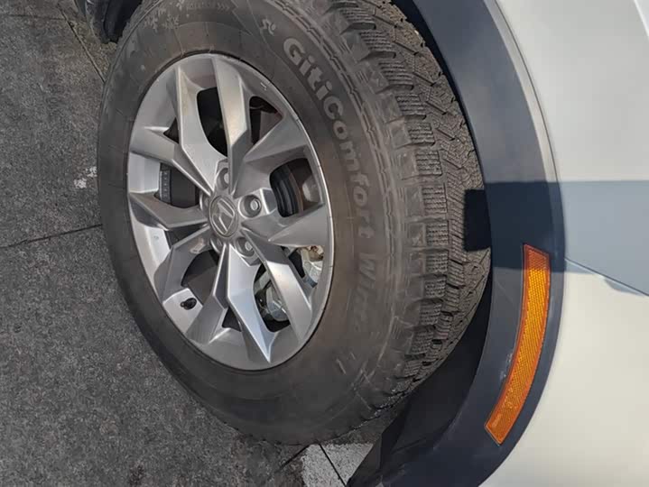 Фото 6 - Honda CR-V