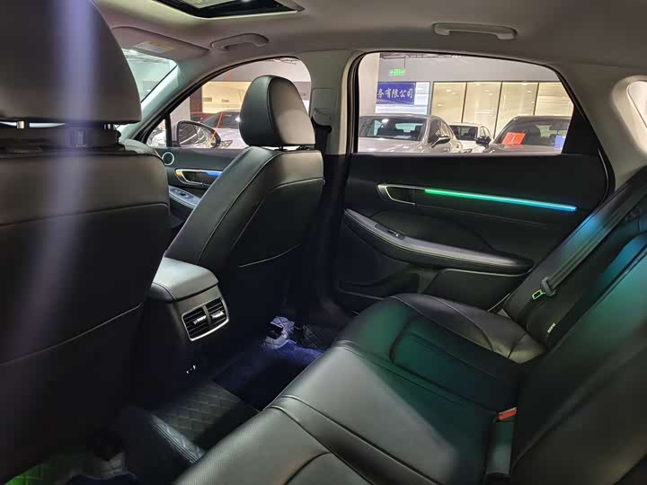 Фото 7 - Hyundai Sonata N Line