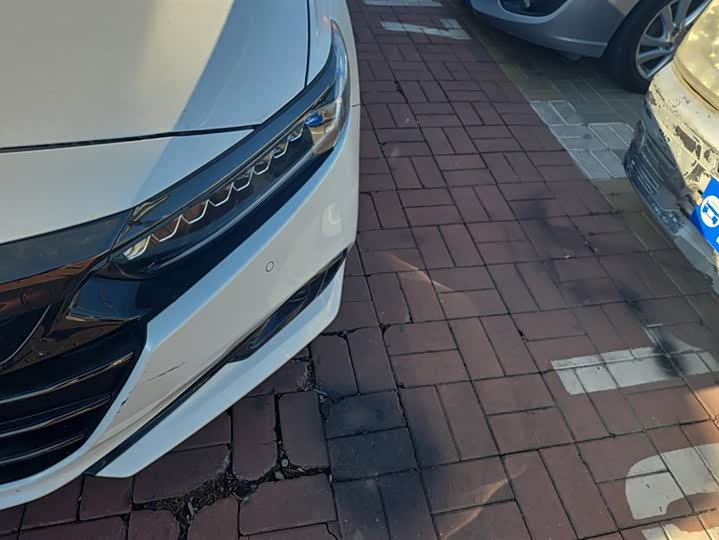 Фото 5 - Honda Accord