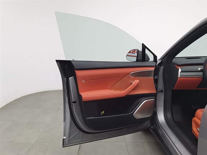 Фото 8 - Nio Onvo L60