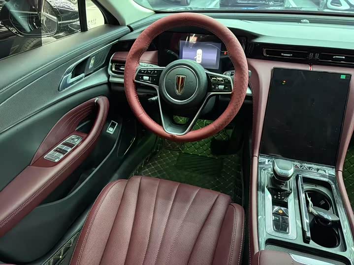 Фото 8 - Hongqi H5