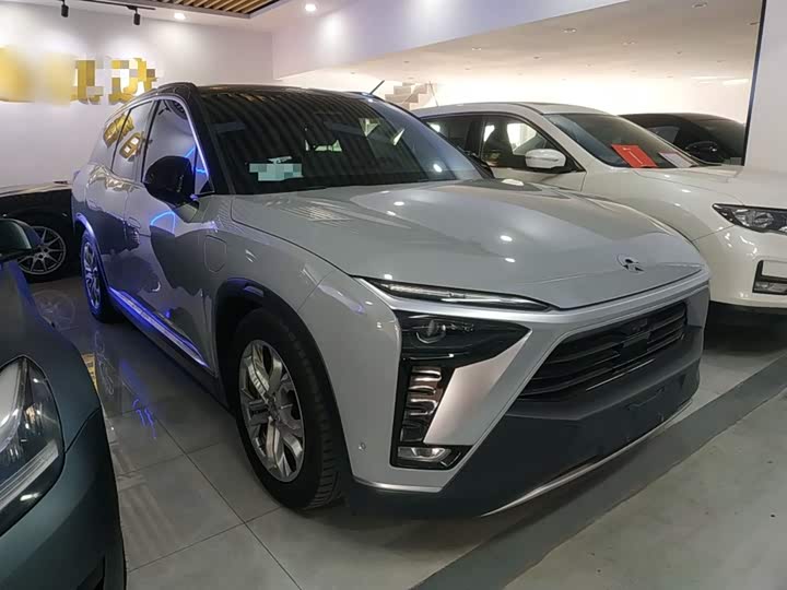 Фото 4 - Nio ES8