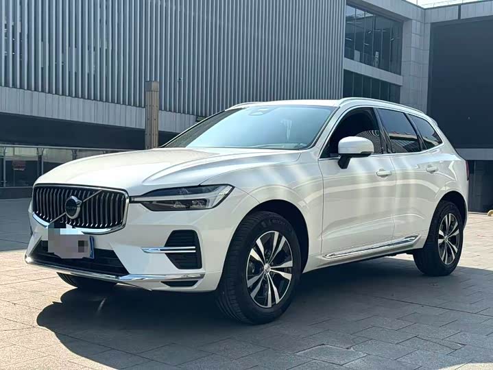 Фото 1 - Volvo XC60