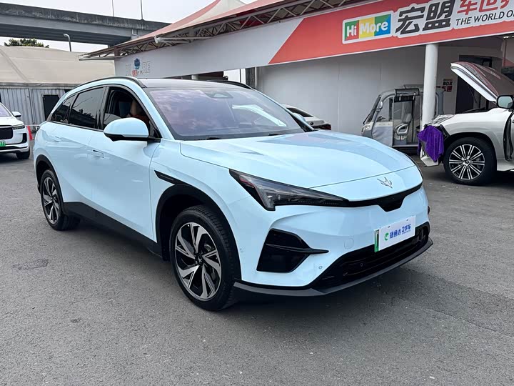 Фото 1 - BAIC Arcfox Alpha T5