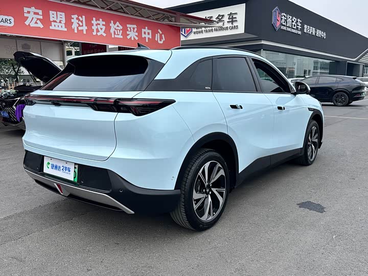 Фото 5 - BAIC Arcfox Alpha T5
