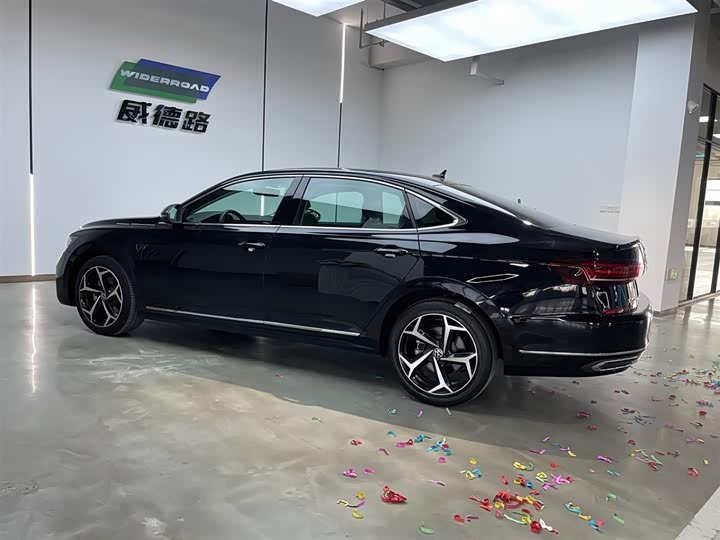 Фото 6 - Volkswagen Passat