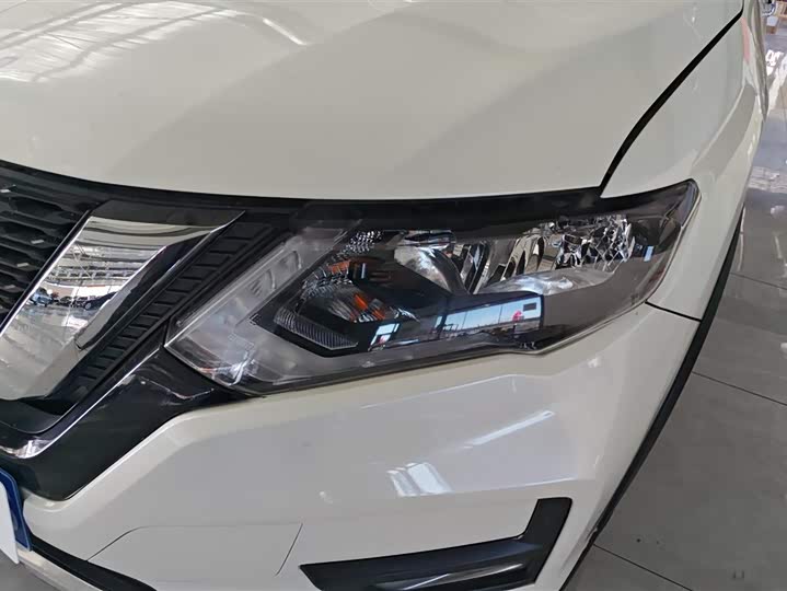 Фото 5 - Nissan X-Trail