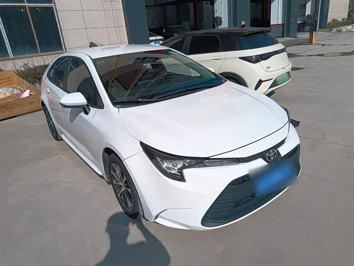 Фото 4 - Toyota Levin