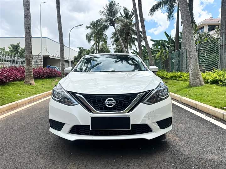 Фото 2 - Nissan Sylphy