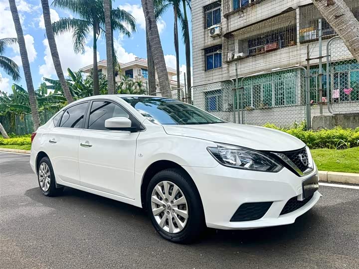 Фото 3 - Nissan Sylphy