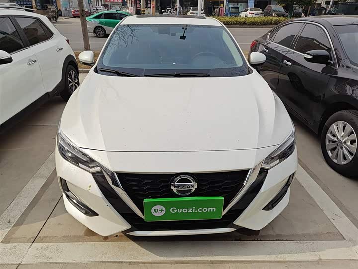 Фото 3 - Nissan Sylphy