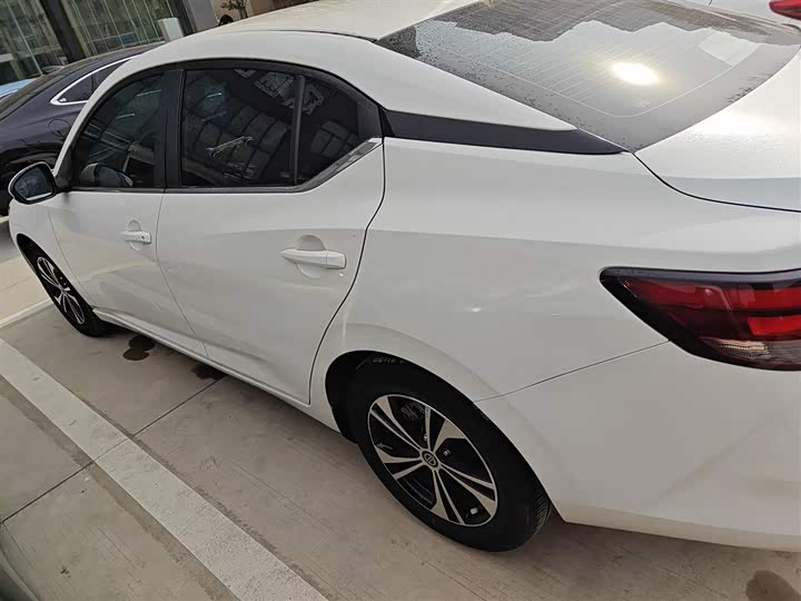 Фото 5 - Nissan Sylphy