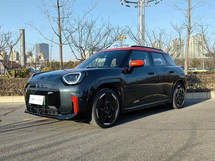 Фото 1 - Mini Aceman JCW