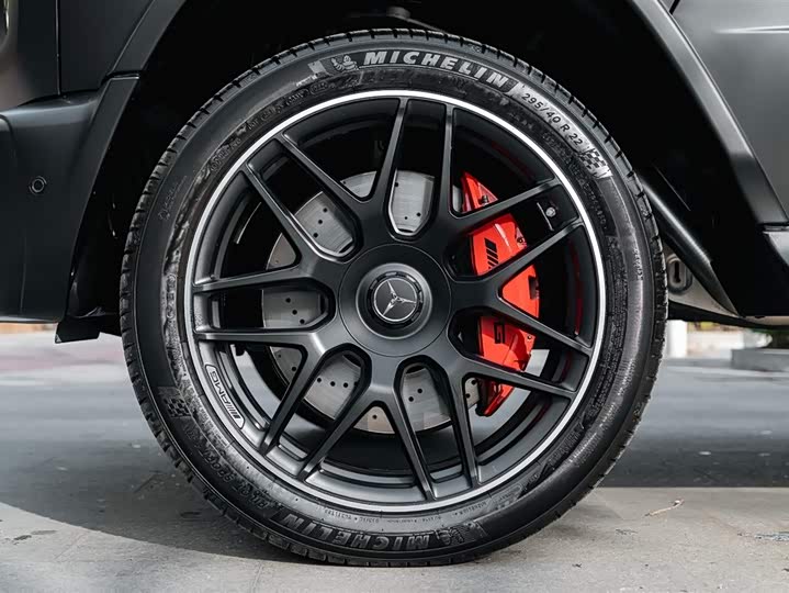 Фото 8 - Mercedes-Benz G-Class AMG