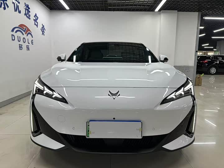 Фото 2 - BAIC Arcfox Alpha S5