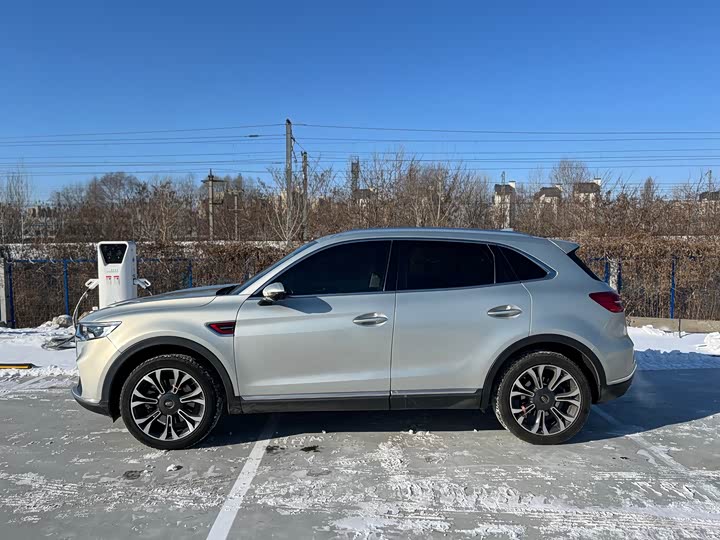 Фото 5 - Hongqi HS5