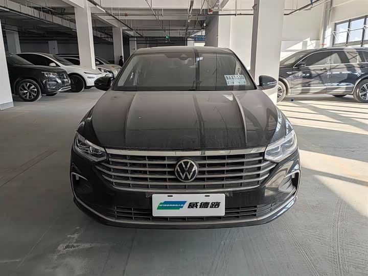 Фото 2 - Volkswagen Lavida