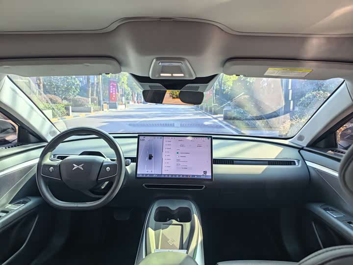 Фото 4 - XPeng Mona M03