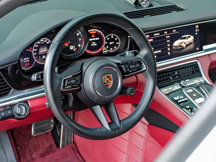 Фото 9 - Porsche Panamera