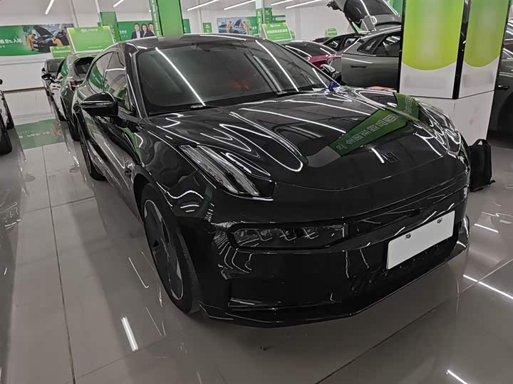 Фото 4 - Zeekr 001