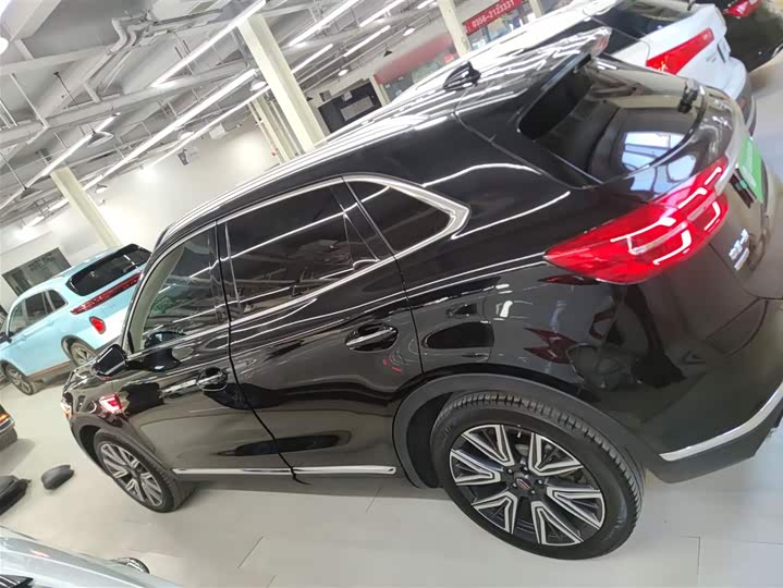 Фото 5 - Hongqi HS5