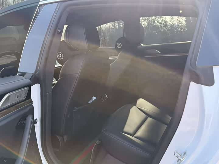 Фото 5 - Hozon S