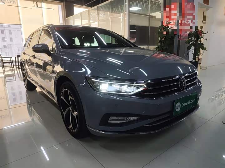 Фото 4 - Volkswagen Passat Variant