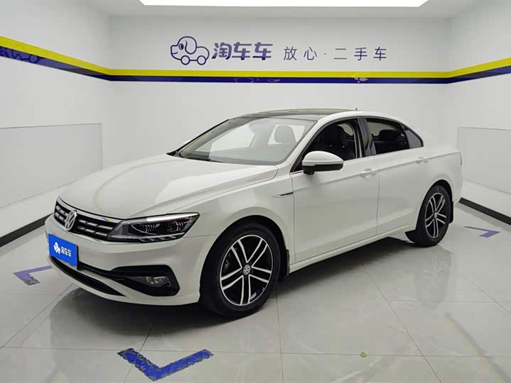 Фото 1 - Volkswagen Lamando L