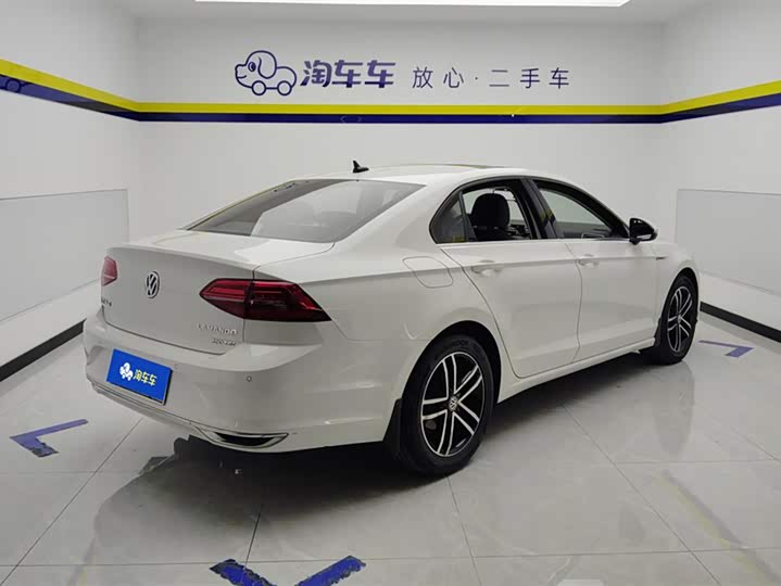 Фото 3 - Volkswagen Lamando L