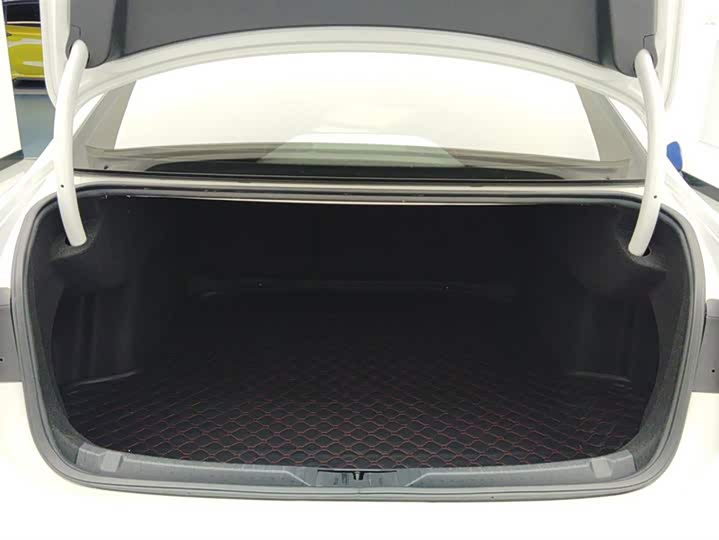 Фото 4 - Volkswagen Lamando L