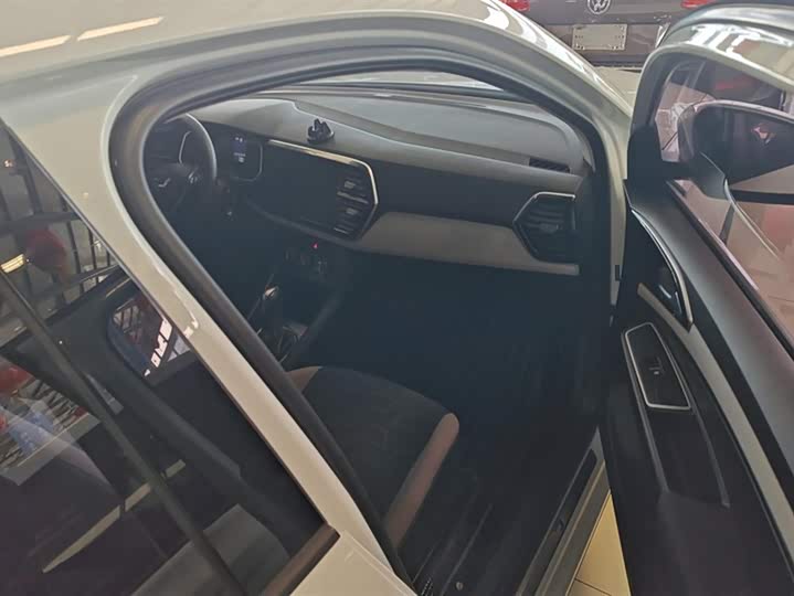 Фото 8 - Jetta VS5