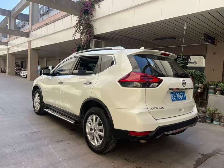 Фото 7 - Nissan X-Trail