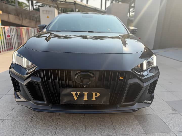 Фото 2 - GAC Trumpchi Empow R