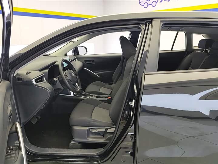 Фото 9 - Toyota Frontlander