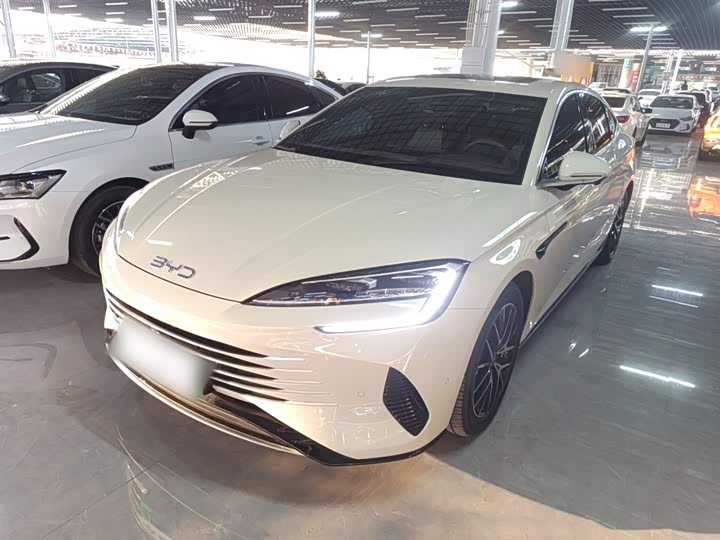 Фото 1 - BYD Seal 07 DM-i Hybrid